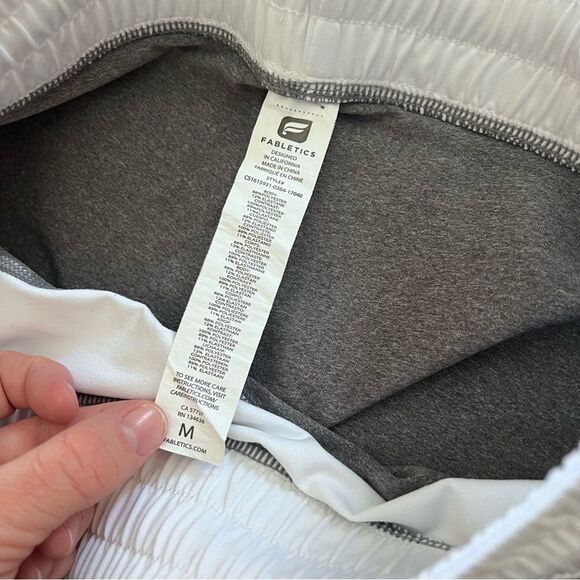 Fabletics Grey Drawstring Waist Low Rise Cropped Capri Leggings - Picture 6 of 6